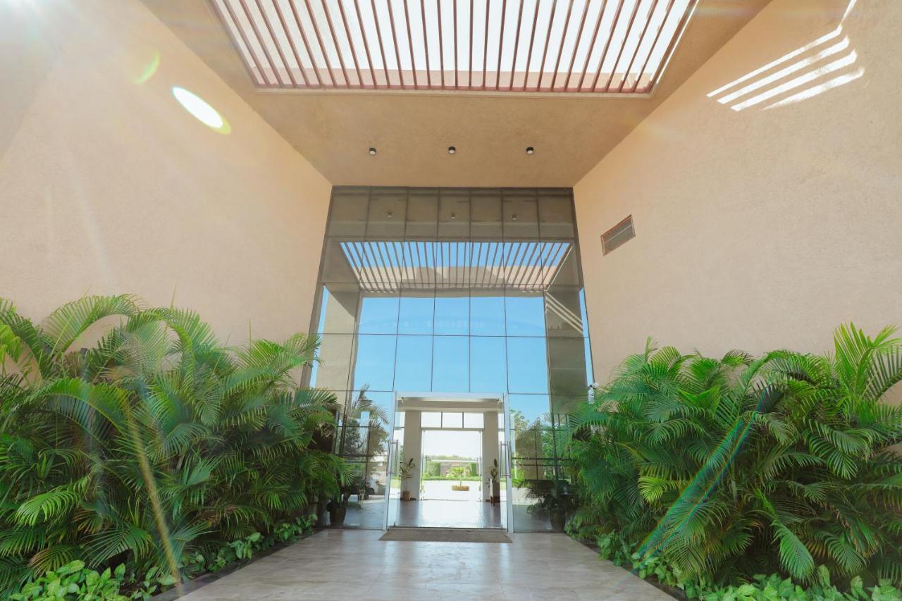 Club Heaven Palanpur Otel Dış mekan fotoğraf