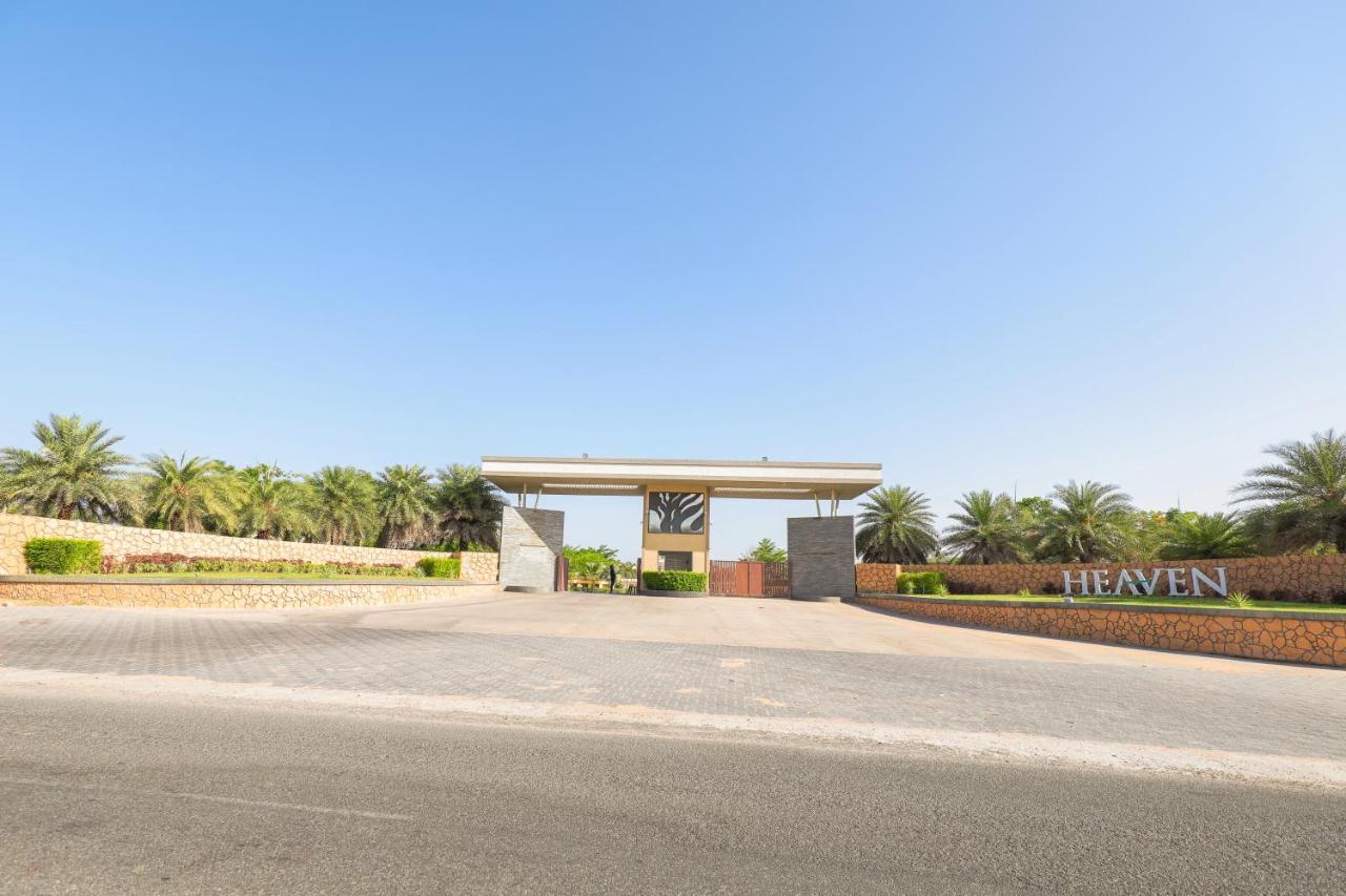 Club Heaven Palanpur Otel Dış mekan fotoğraf