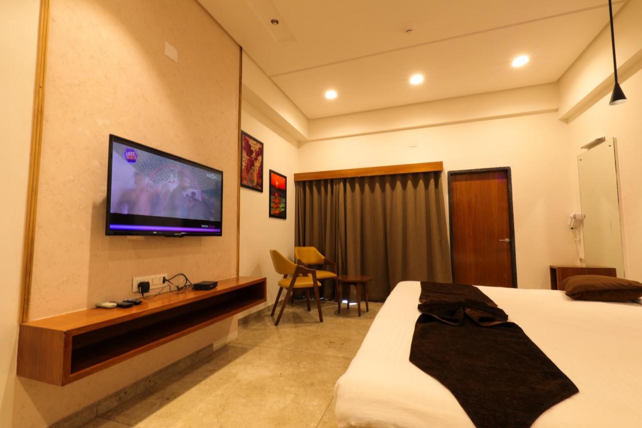Club Heaven Palanpur Otel Dış mekan fotoğraf